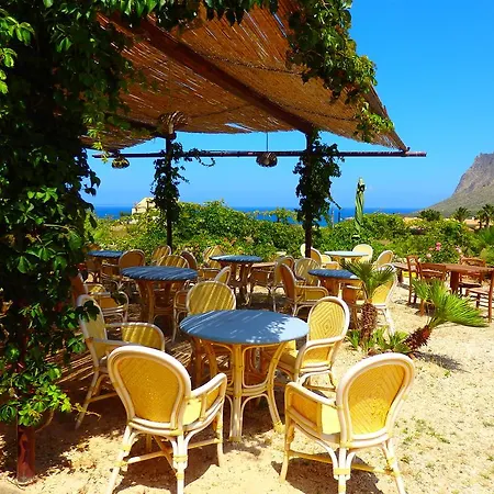 Hotel Baglio Cofano & Relax 3*